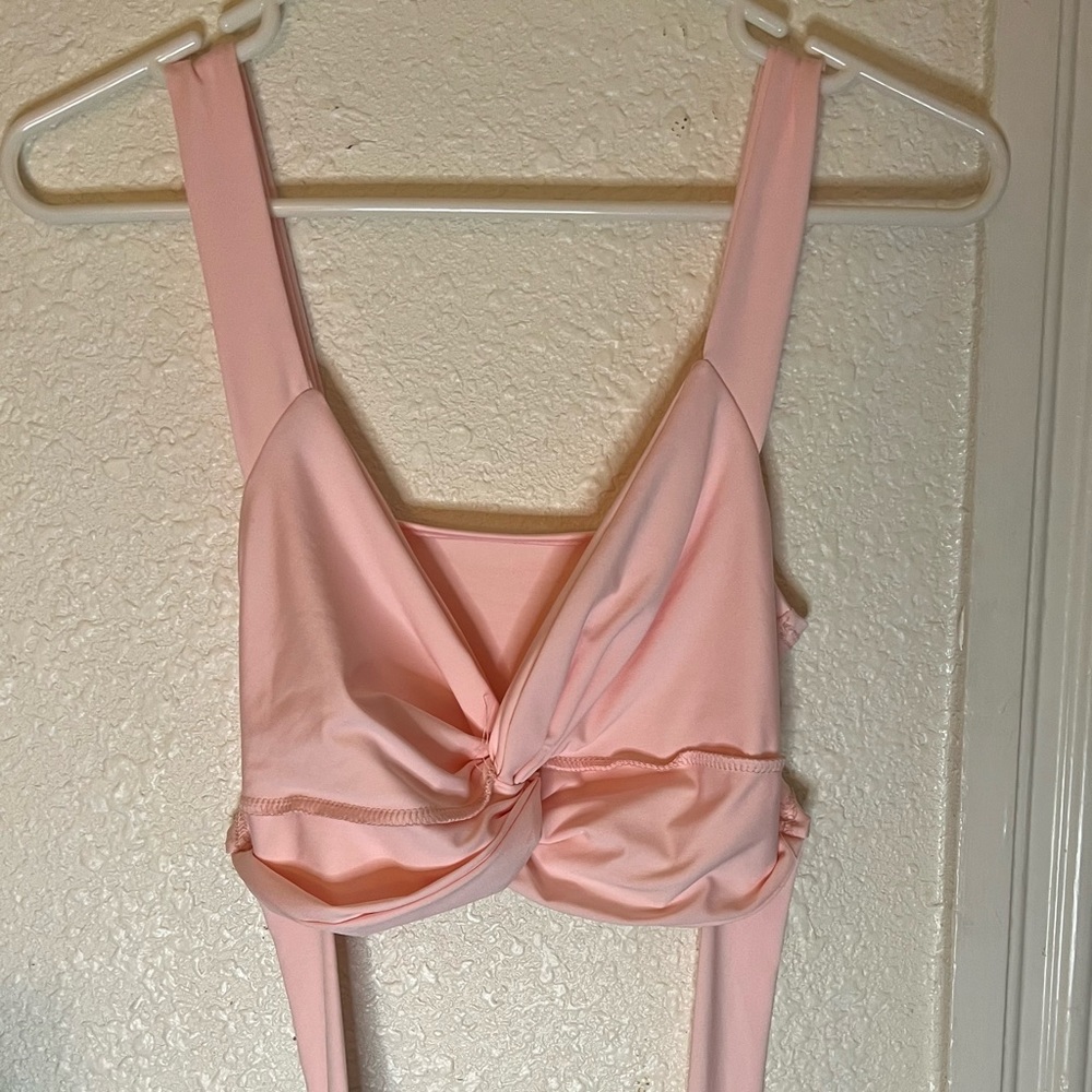 Pink tank top/crop top